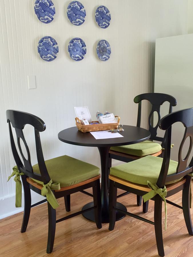 Sonoma's Best Guest Cottages - thumb 10