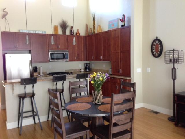 219 San Miguel Two-Bedroom Apartment - thumb 4