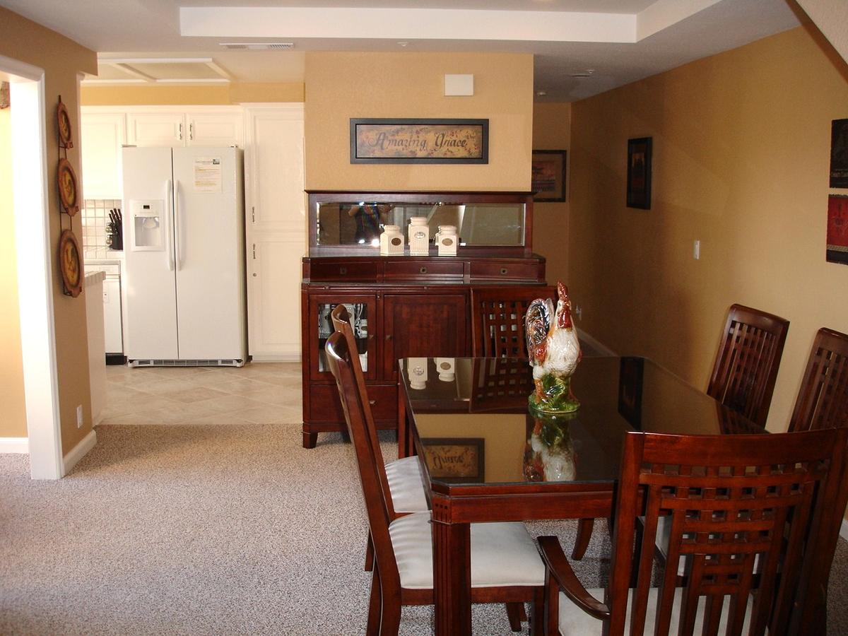 355 Ocean View Two-Bedroom Apartment - thumb 4