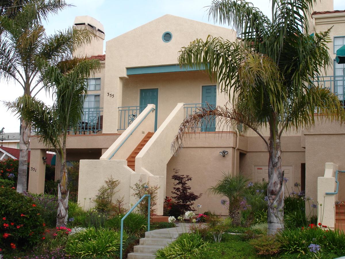 355 Ocean View Two-Bedroom Apartment - thumb 0