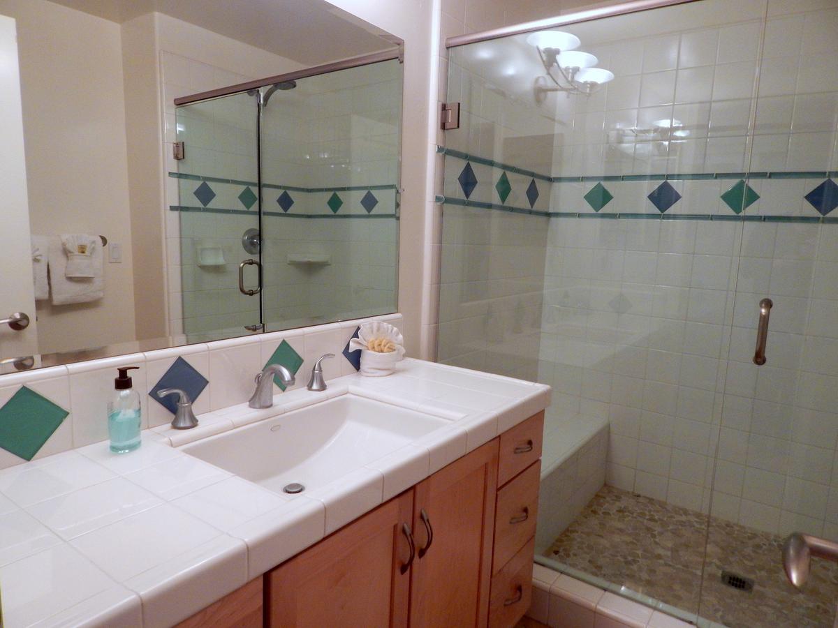 65 San Miguel Three-Bedroom Apartment - thumb 39