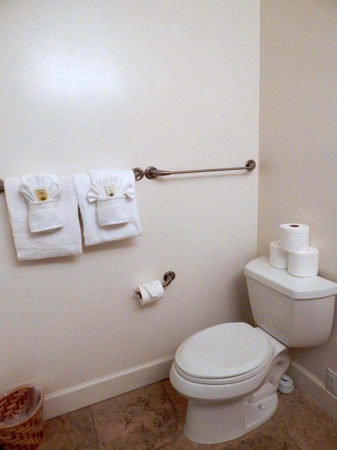 65 San Miguel Three-Bedroom Apartment - thumb 28