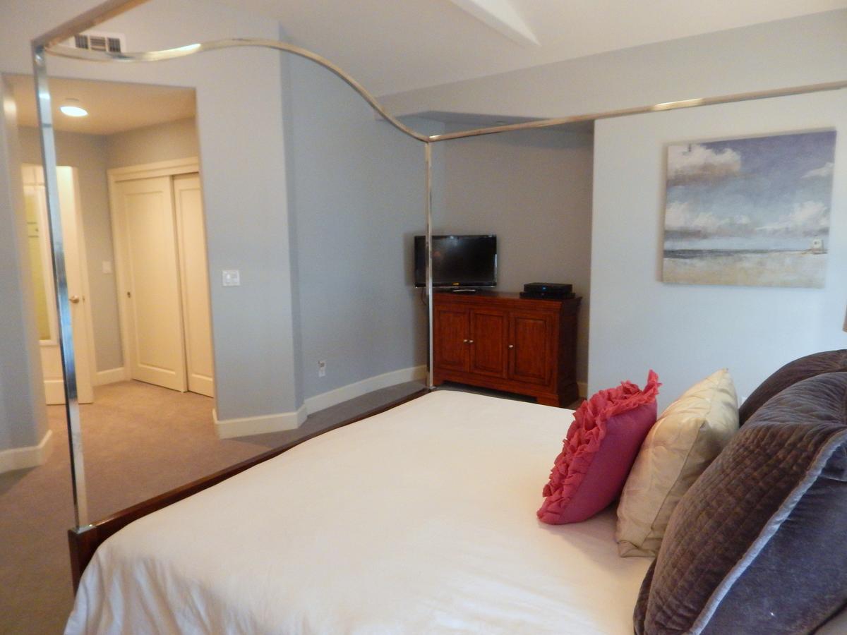 65 San Miguel Three-Bedroom Apartment - thumb 34
