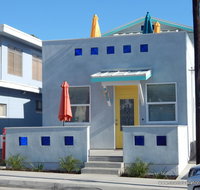 320 Main Street Two-Bedroom Holiday Home - Accommodation Rooms