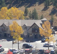 Big Thompson River Loft - Accommodation Rooms