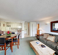 150 Carriage Condo - Accommodation Rooms