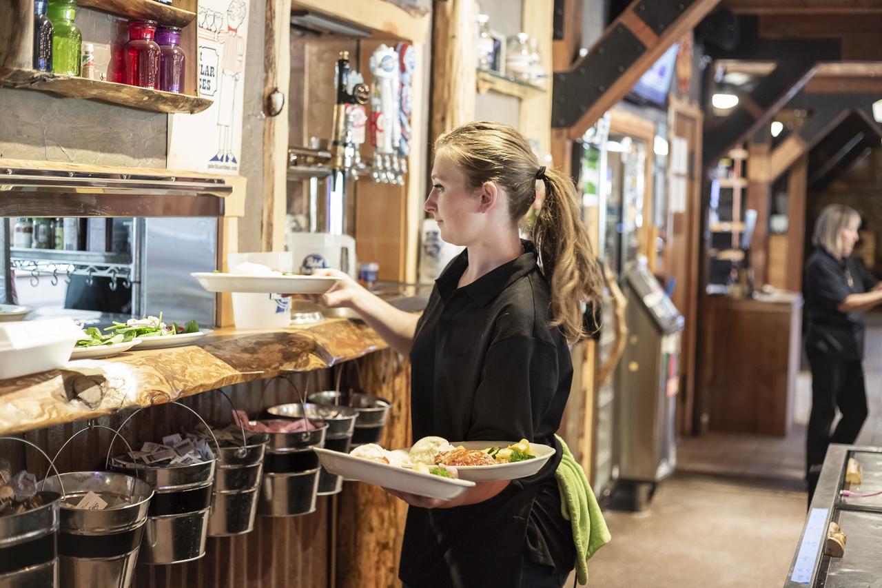 Arrowhead Mountain Lodge - thumb 20