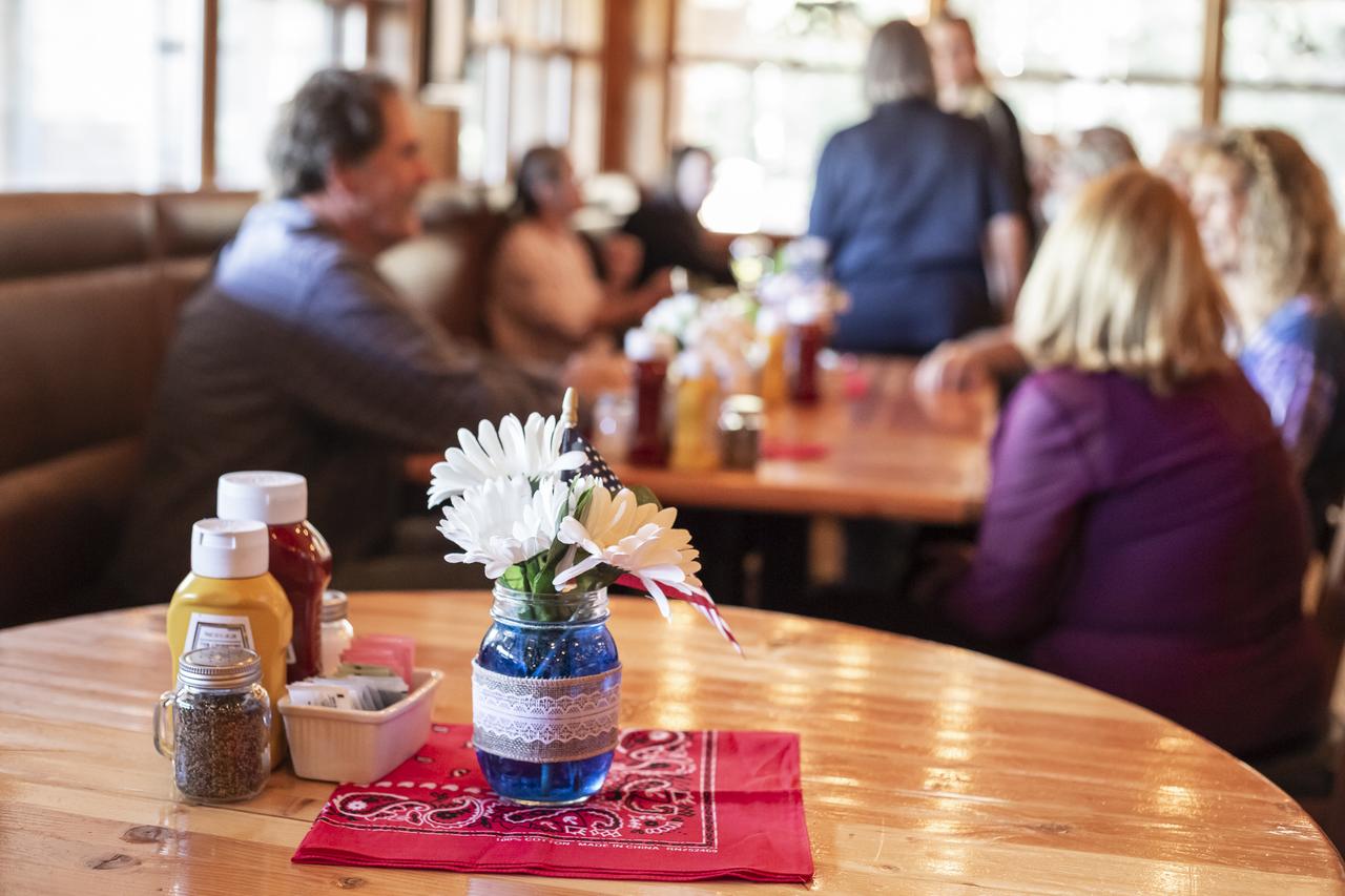 Arrowhead Mountain Lodge - thumb 33