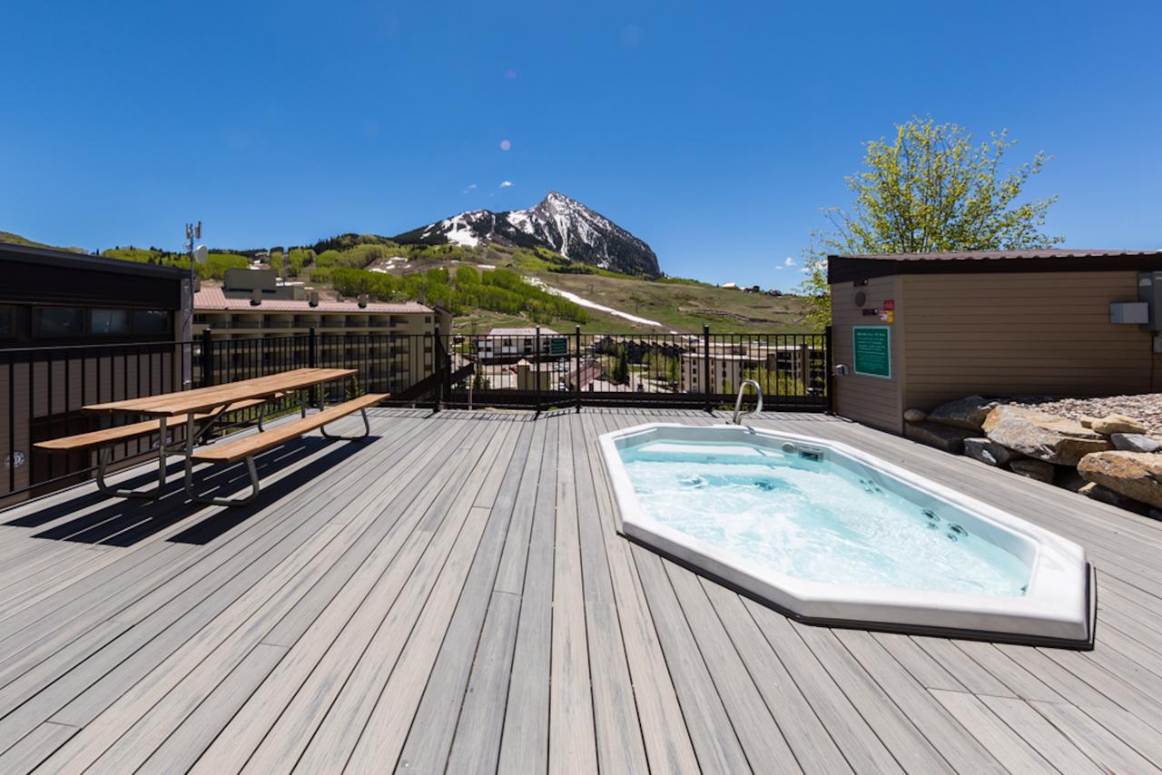 Snowcrest 22 Rustic Modern Retreat - thumb 23