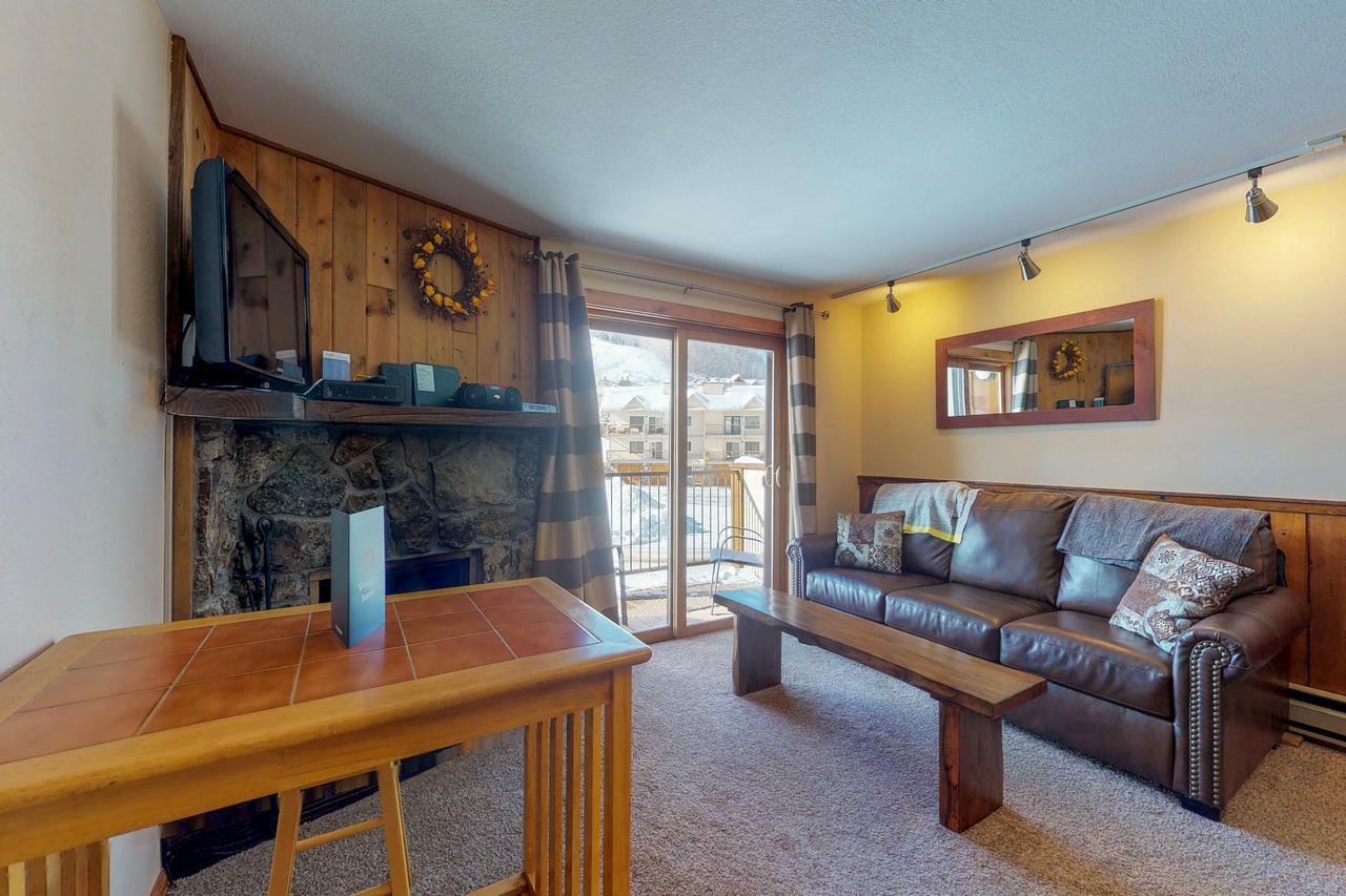 Gothic Getaway - thumb 7