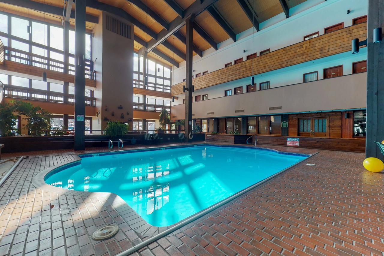 Gothic Getaway - thumb 27