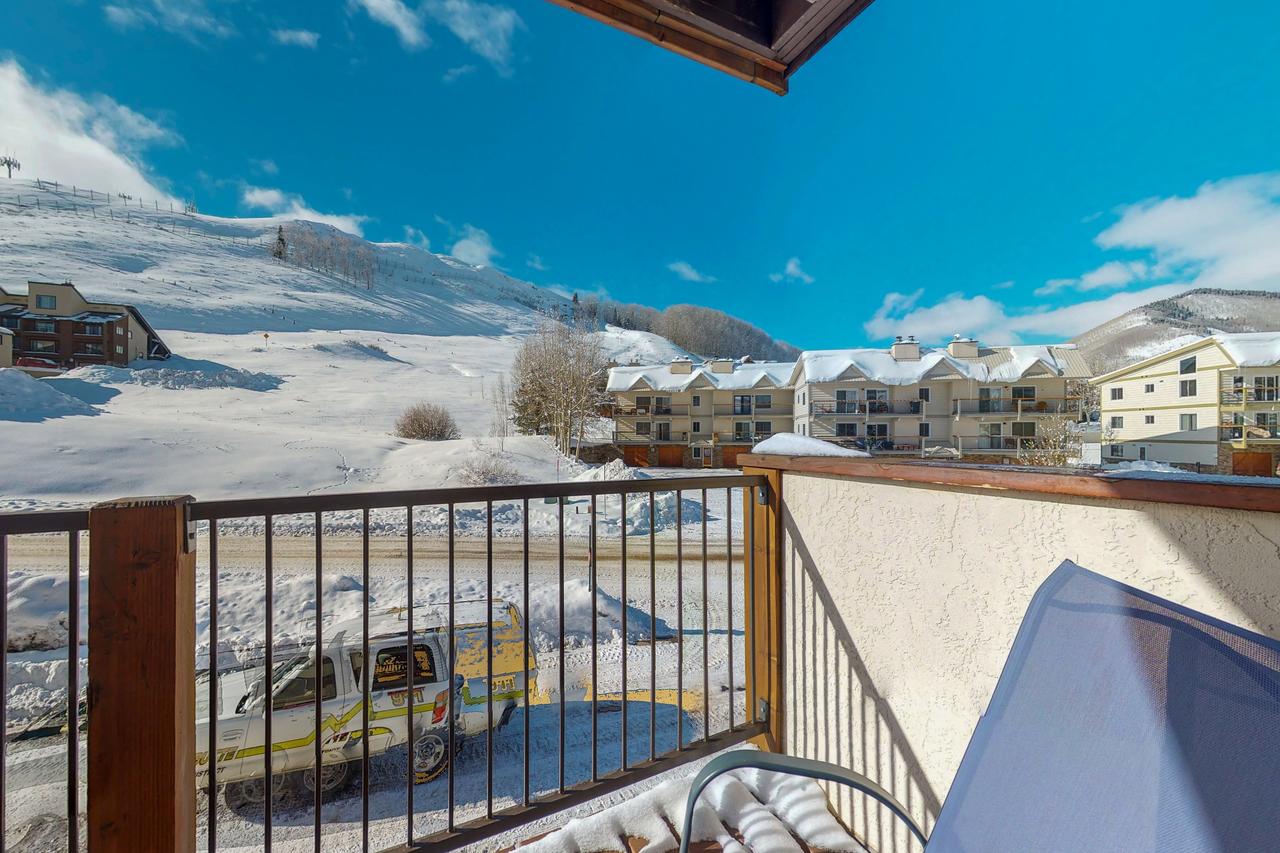 Gothic Getaway - thumb 10