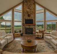 Ponderosa Lodge - Accommodation Rooms