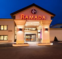 Ramada by Wyndham Newark/Wilmington - Accommodation Rooms