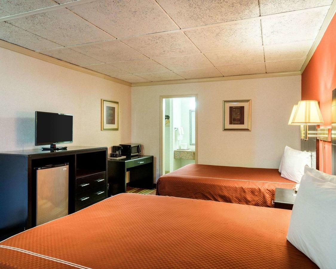 Rodeway Inn Newark - thumb 26