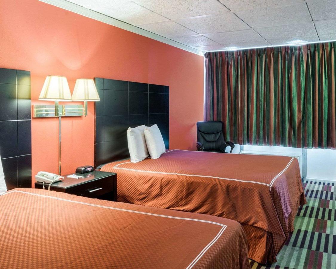 Rodeway Inn Newark - thumb 9