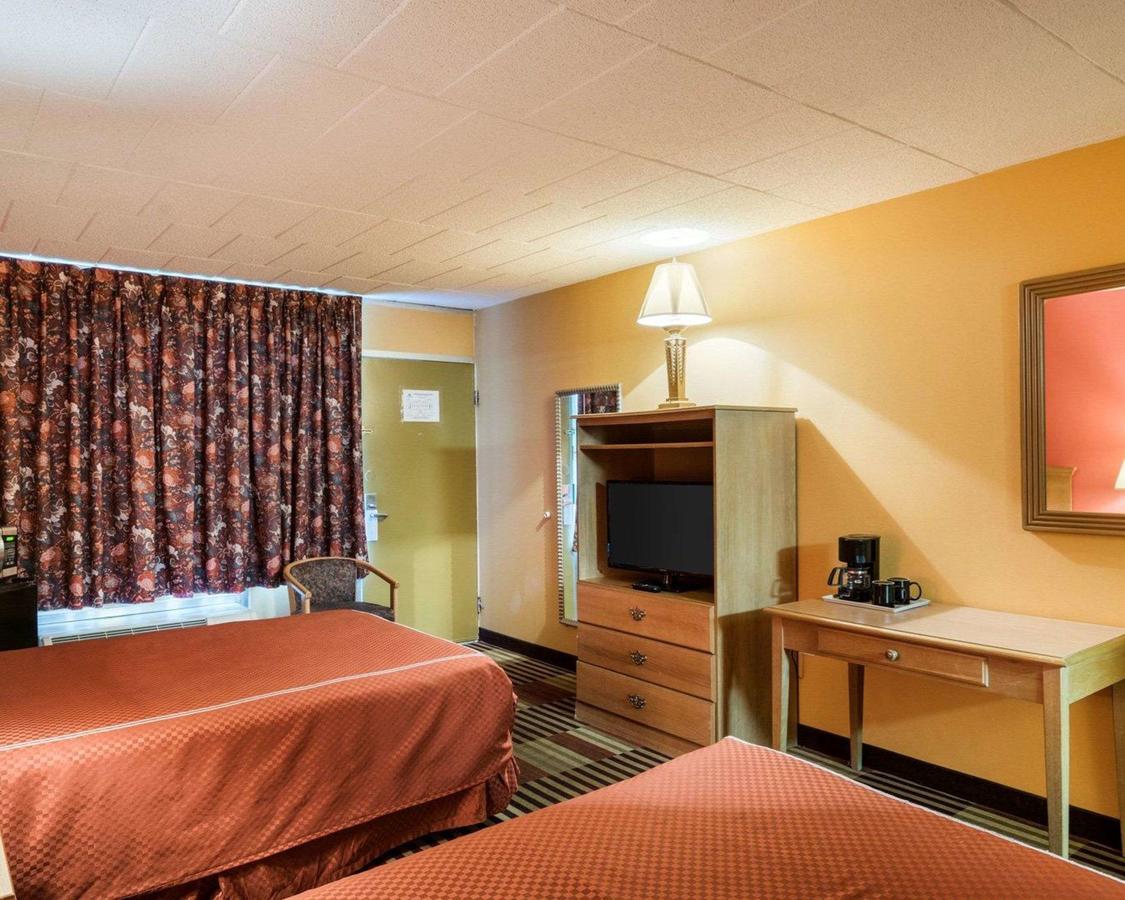 Rodeway Inn Newark - thumb 10