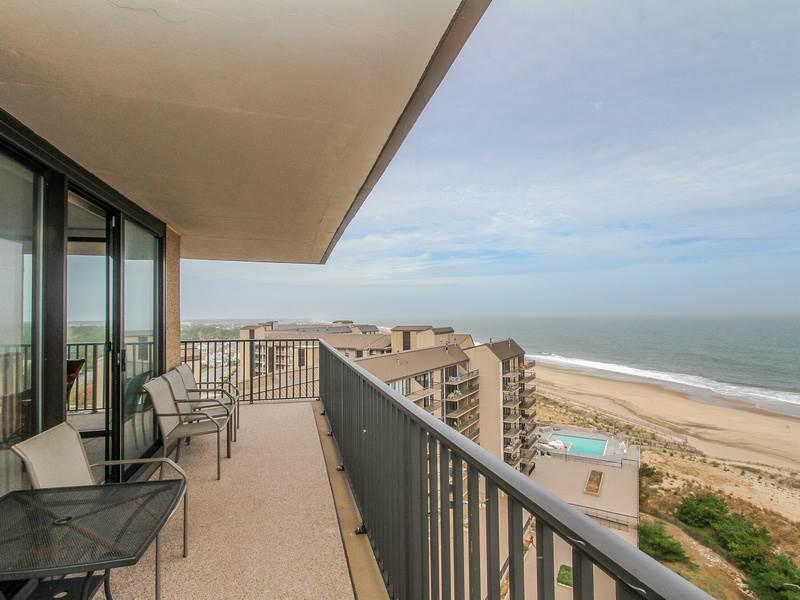 1206N Edgewater House Condo - thumb 18