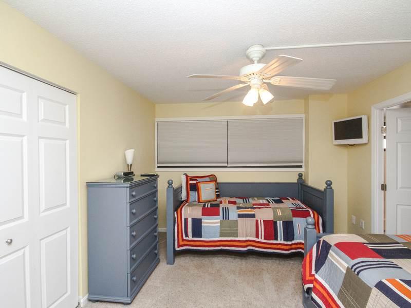 1206N Edgewater House Condo - thumb 20