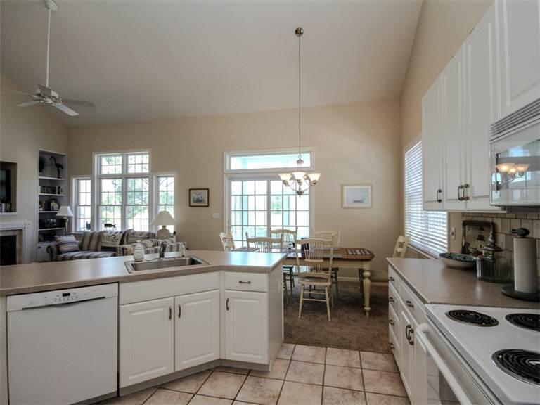 137 October Glory Avenue Home - thumb 34