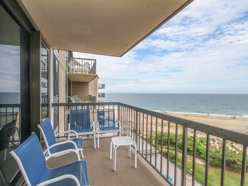 807 Dover House Condo - thumb 5