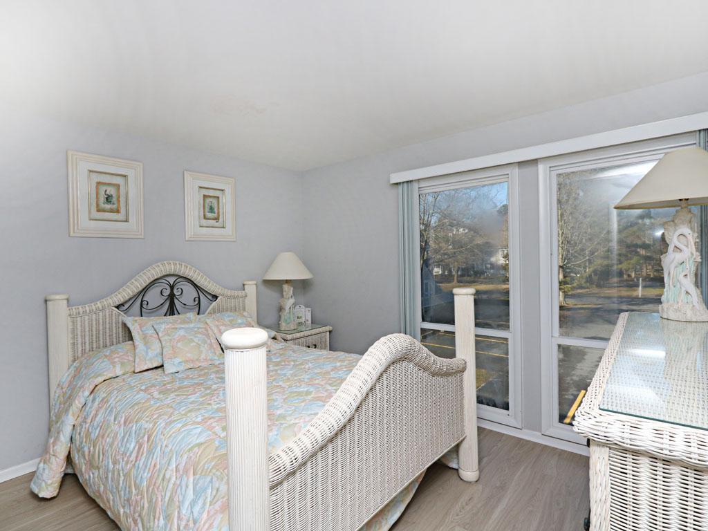 2003C West Lake Court Condo - thumb 41
