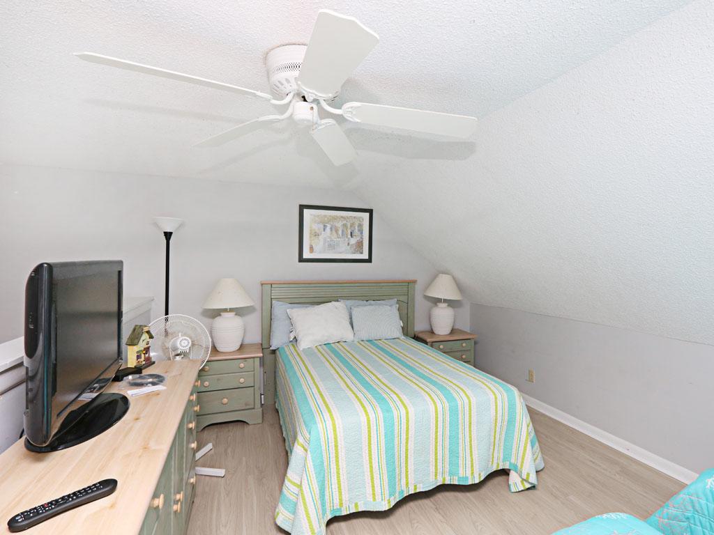 2003C West Lake Court Condo - thumb 13