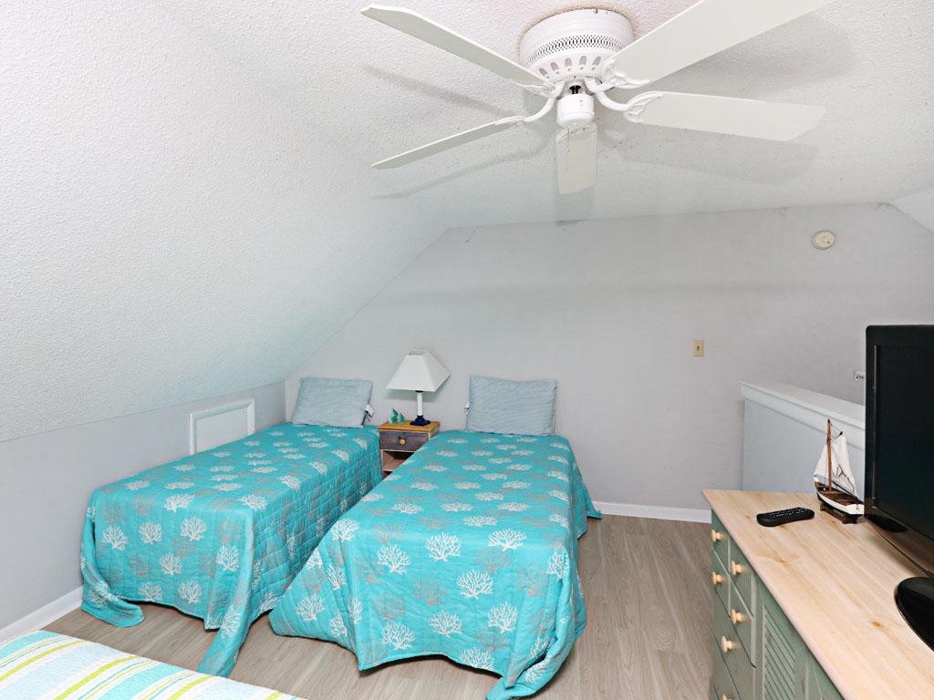2003C West Lake Court Condo - thumb 15