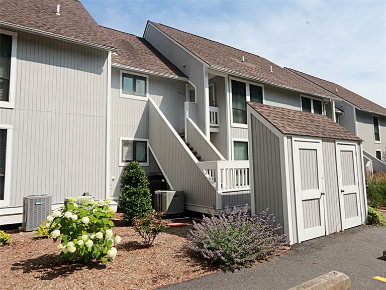 2003C West Lake Court Condo - thumb 14