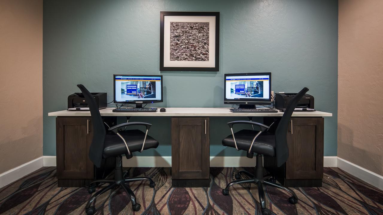 Best Western Airport Inn - thumb 11