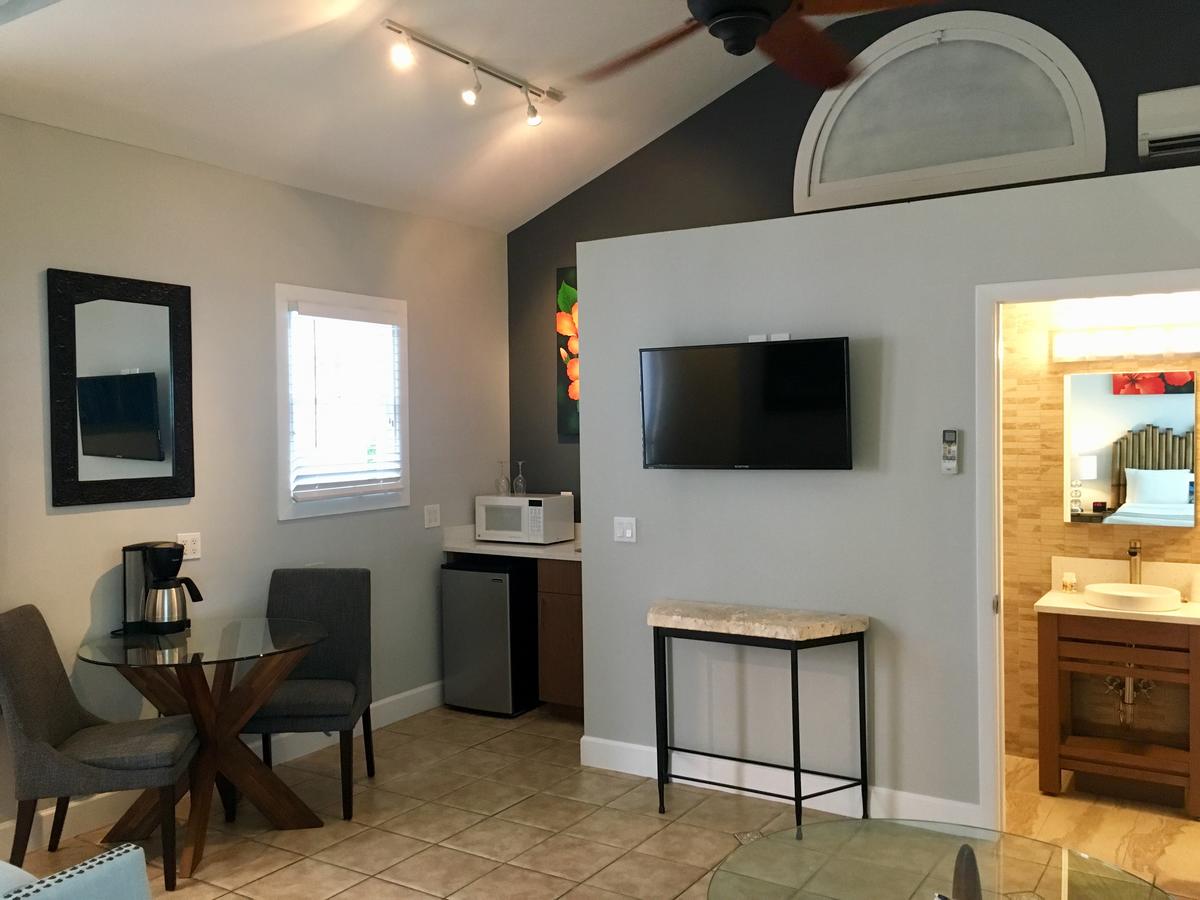 Douglas House - thumb 12