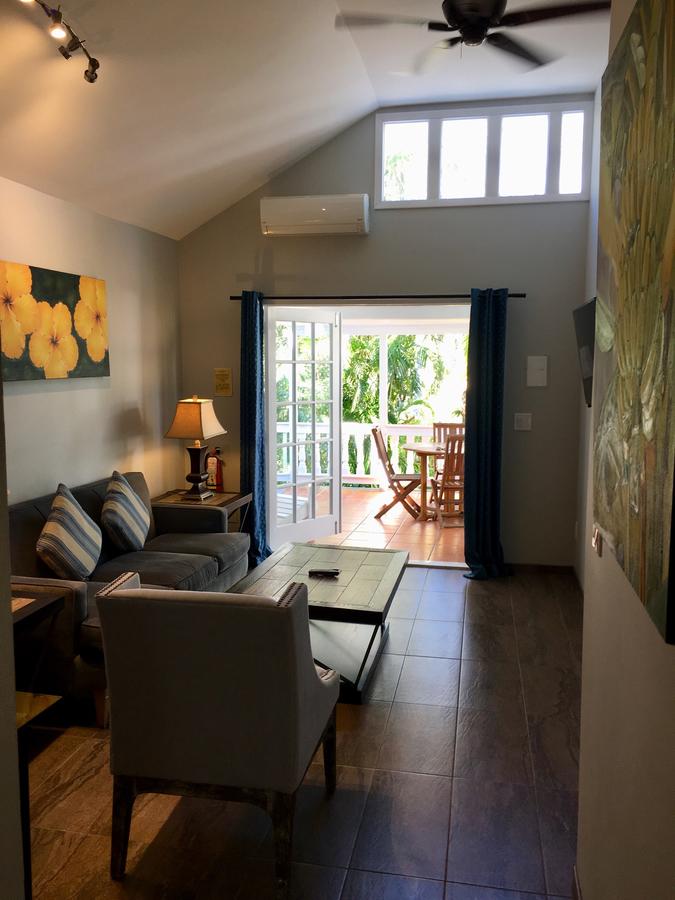 Douglas House - thumb 10