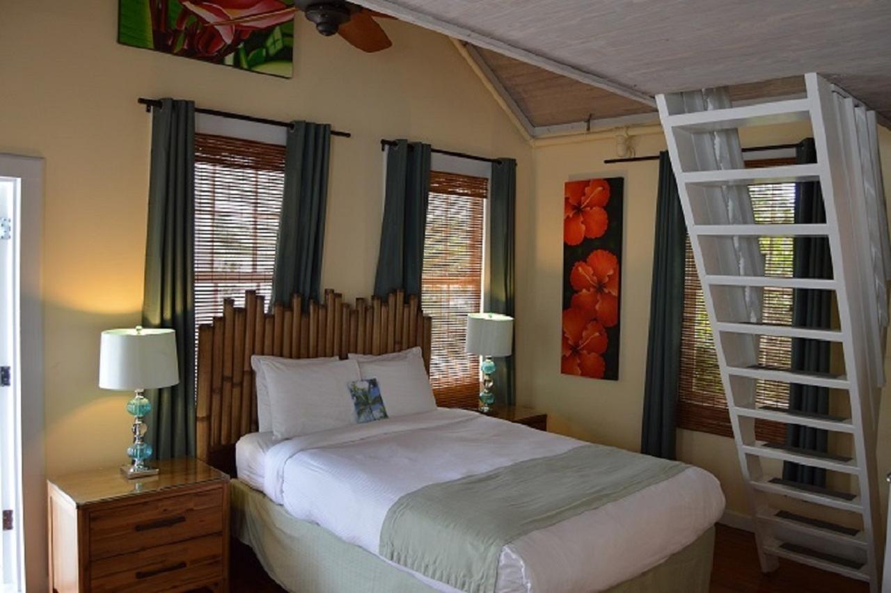 Douglas House - thumb 2