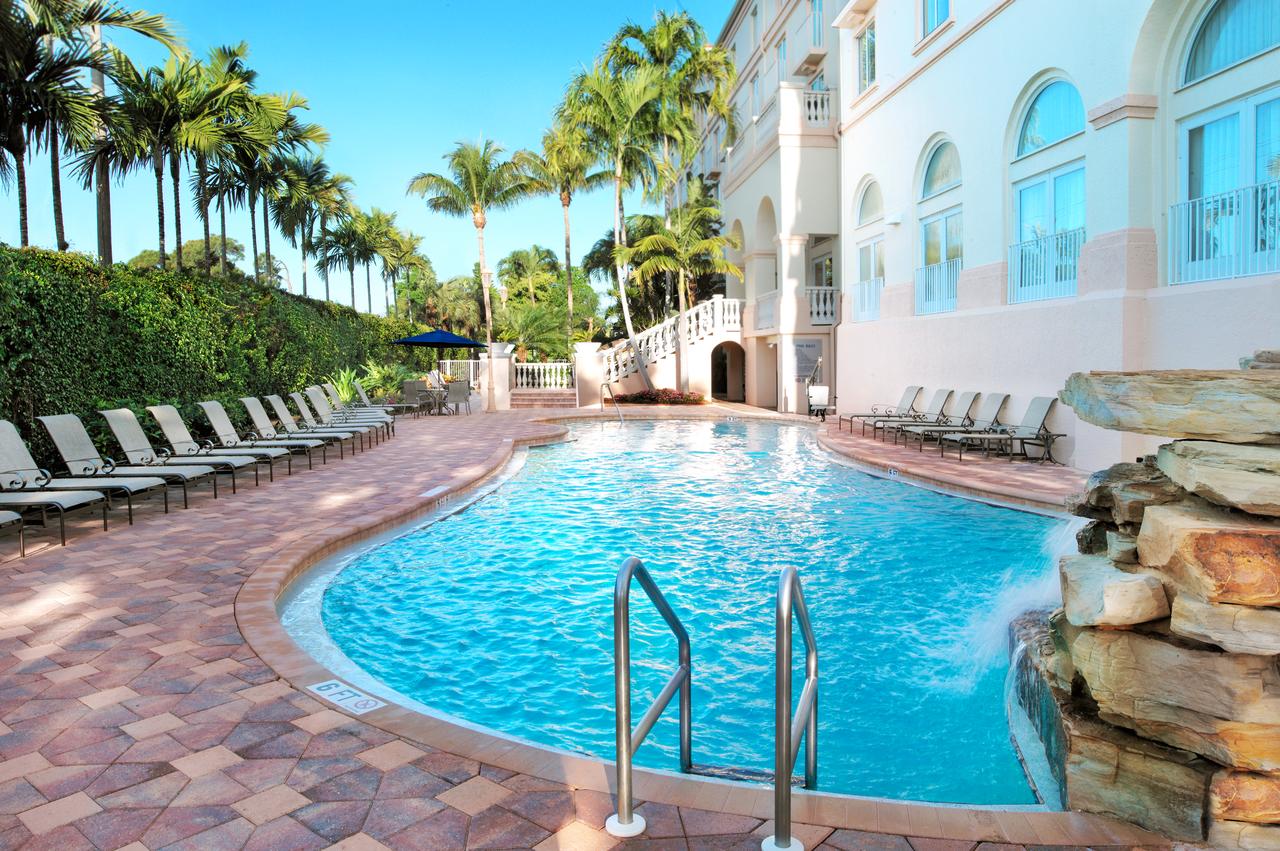 Hilton Naples - thumb 1