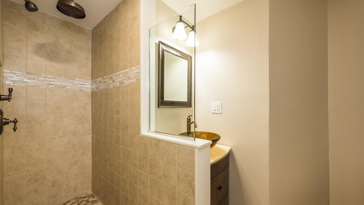 L'Habitation Guesthouse- Adult Exclusive - thumb 3