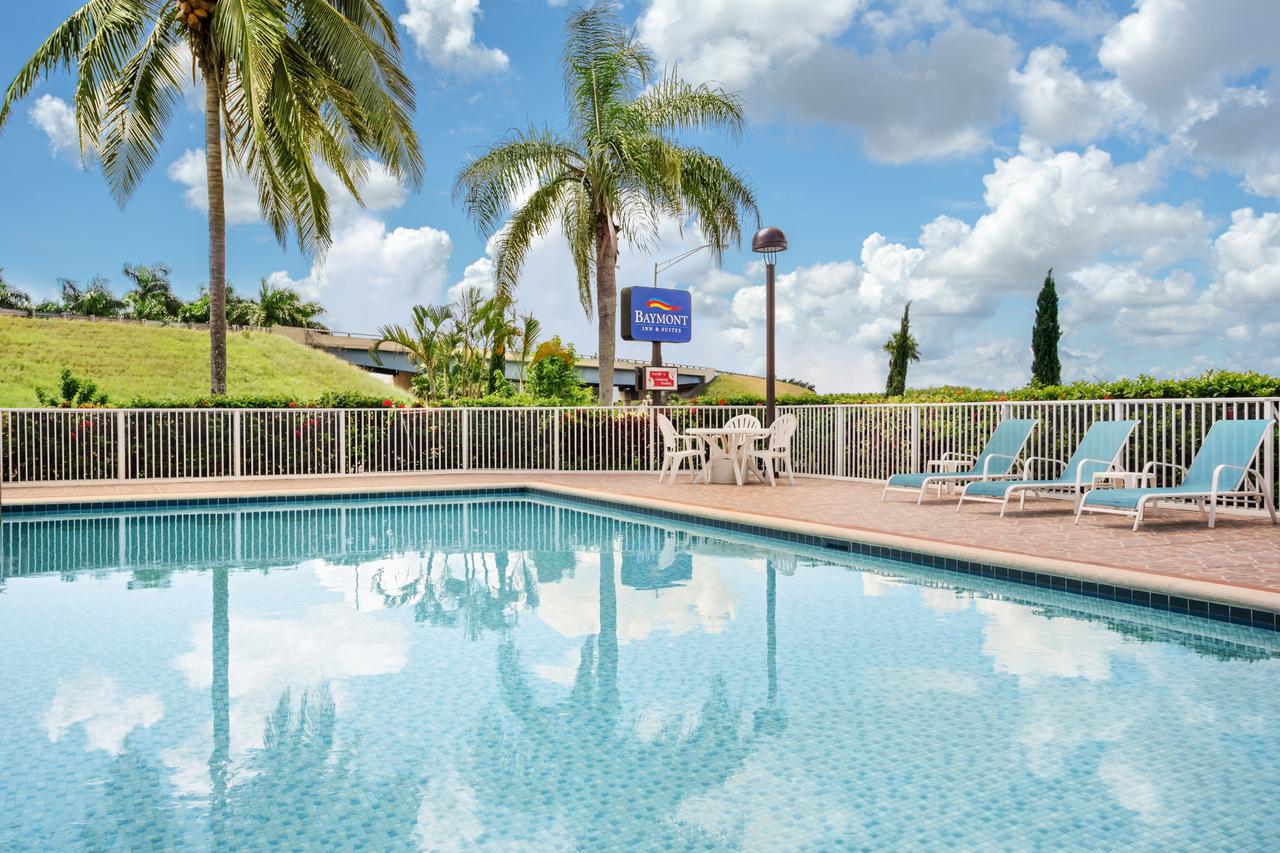 Baymont By Wyndham Florida City - thumb 2