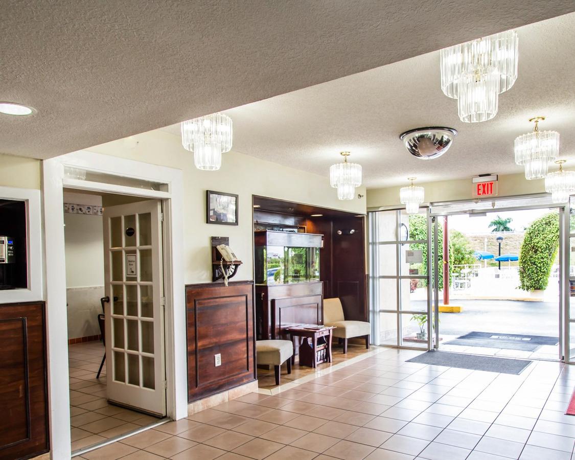 Baymont By Wyndham Florida City - thumb 19