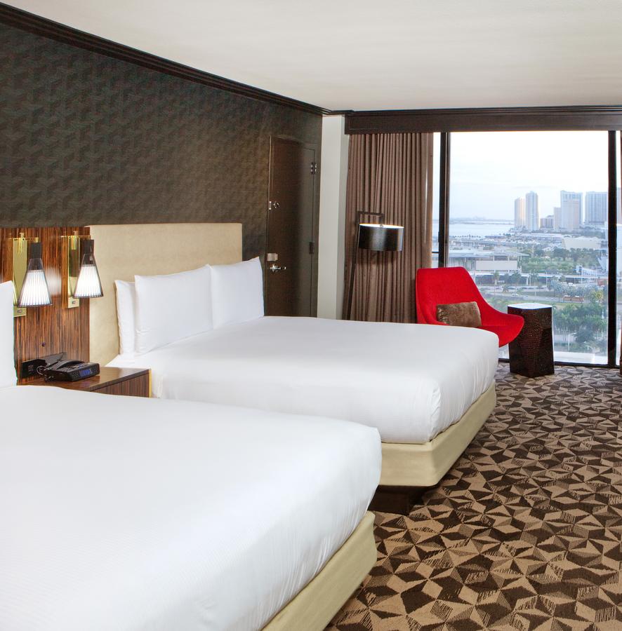 Hilton Miami Downtown - thumb 23