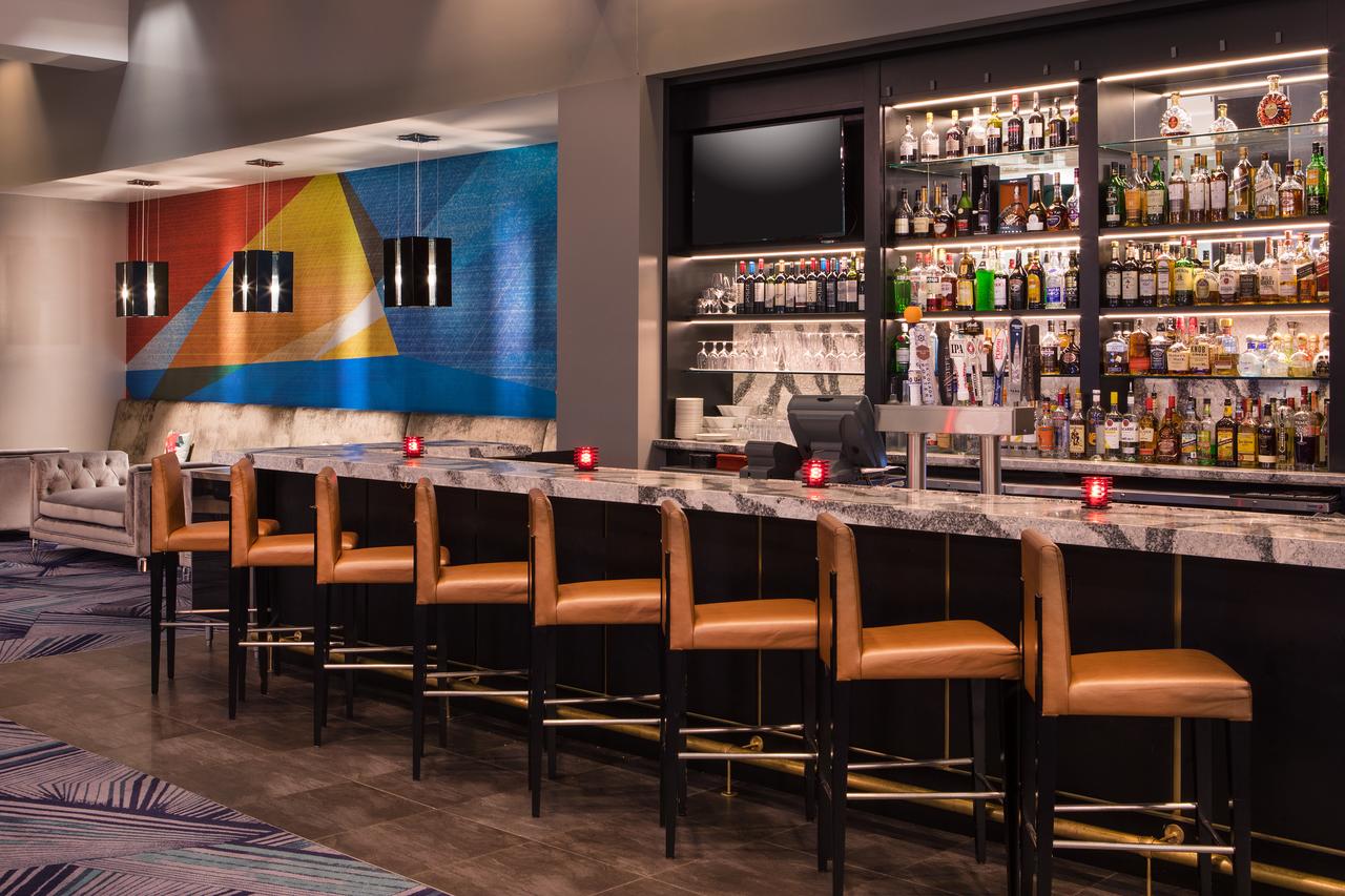 Hilton Miami Downtown - thumb 12