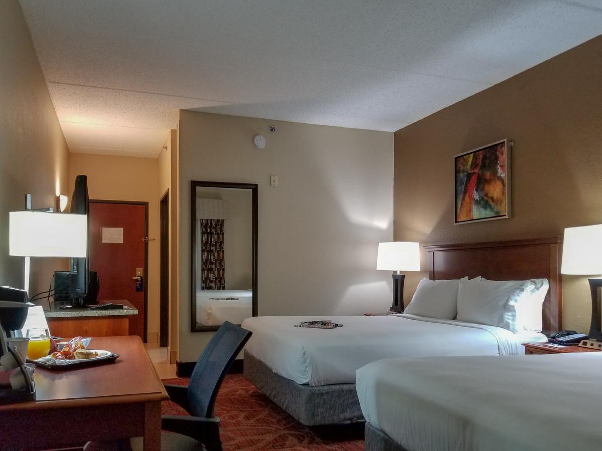Holiday Inn Express Hotel & Suites Orange City - thumb 17