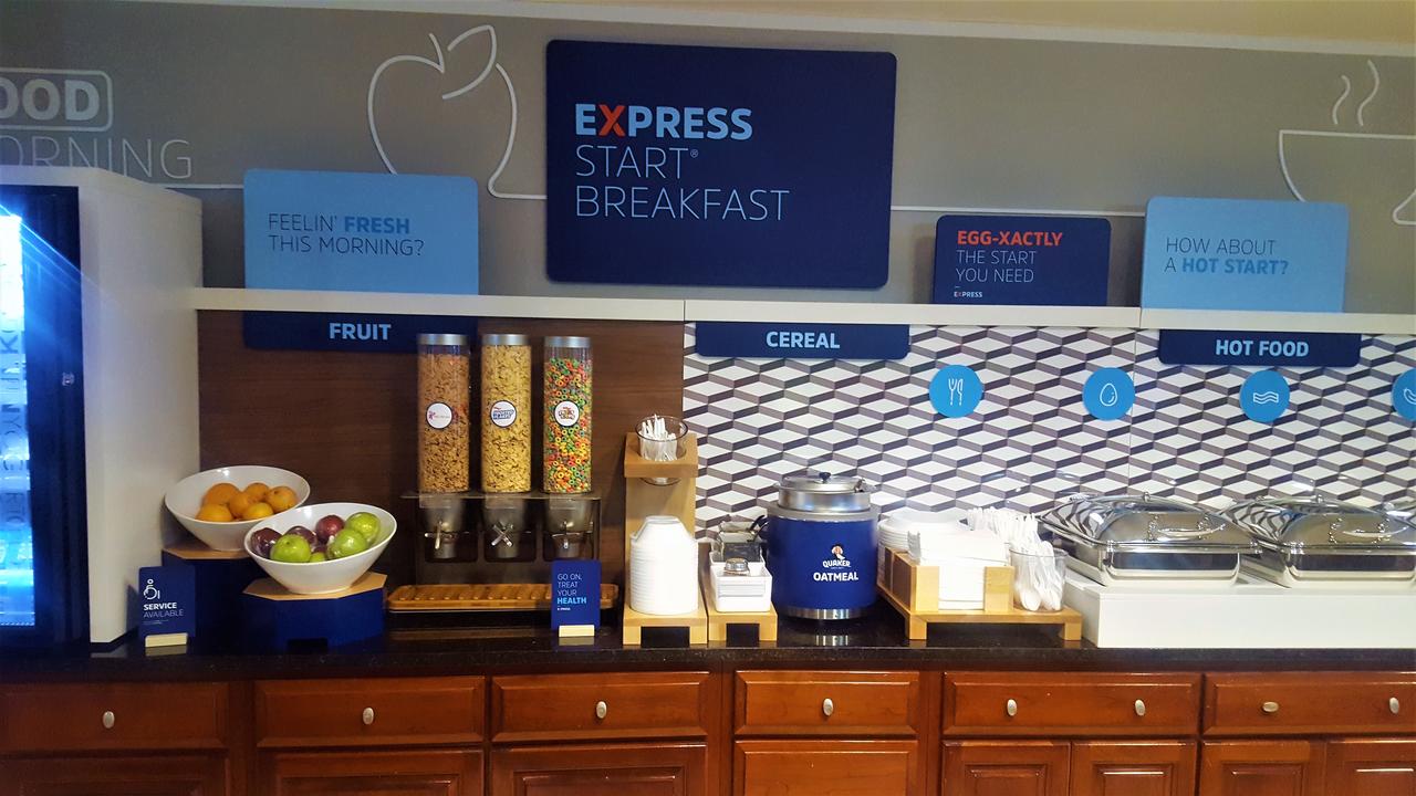 Holiday Inn Express Hotel & Suites Orange City - thumb 1