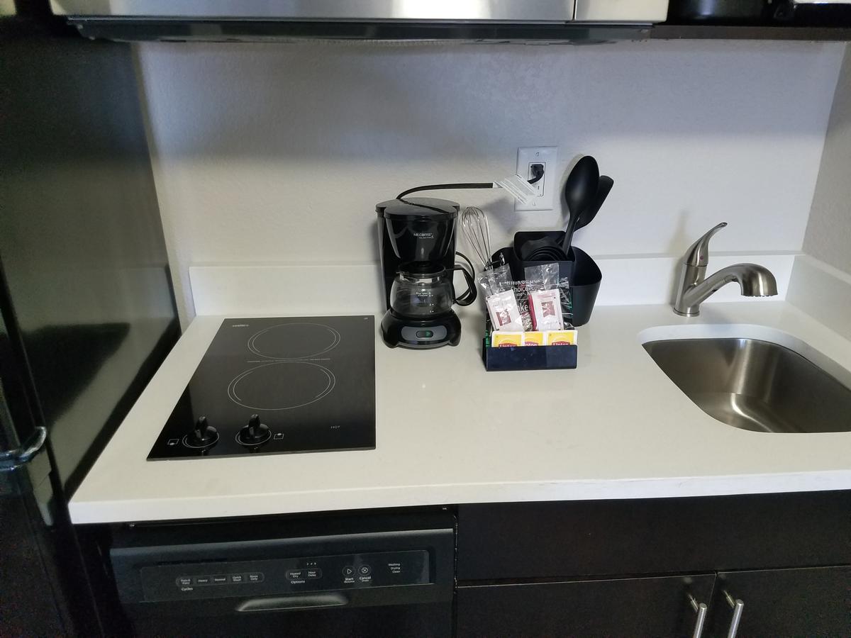 Hotel South Tampa & Suites - thumb 22