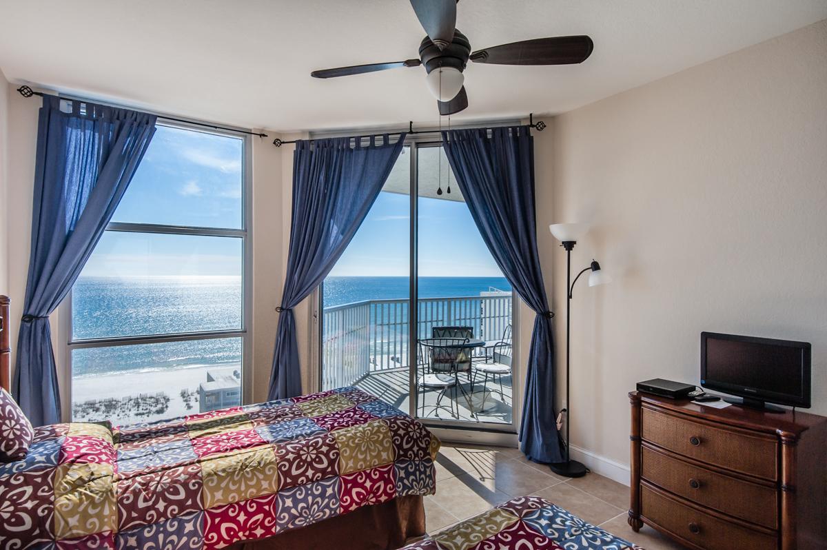 Emerald Dolphin Unit 1220 - thumb 11