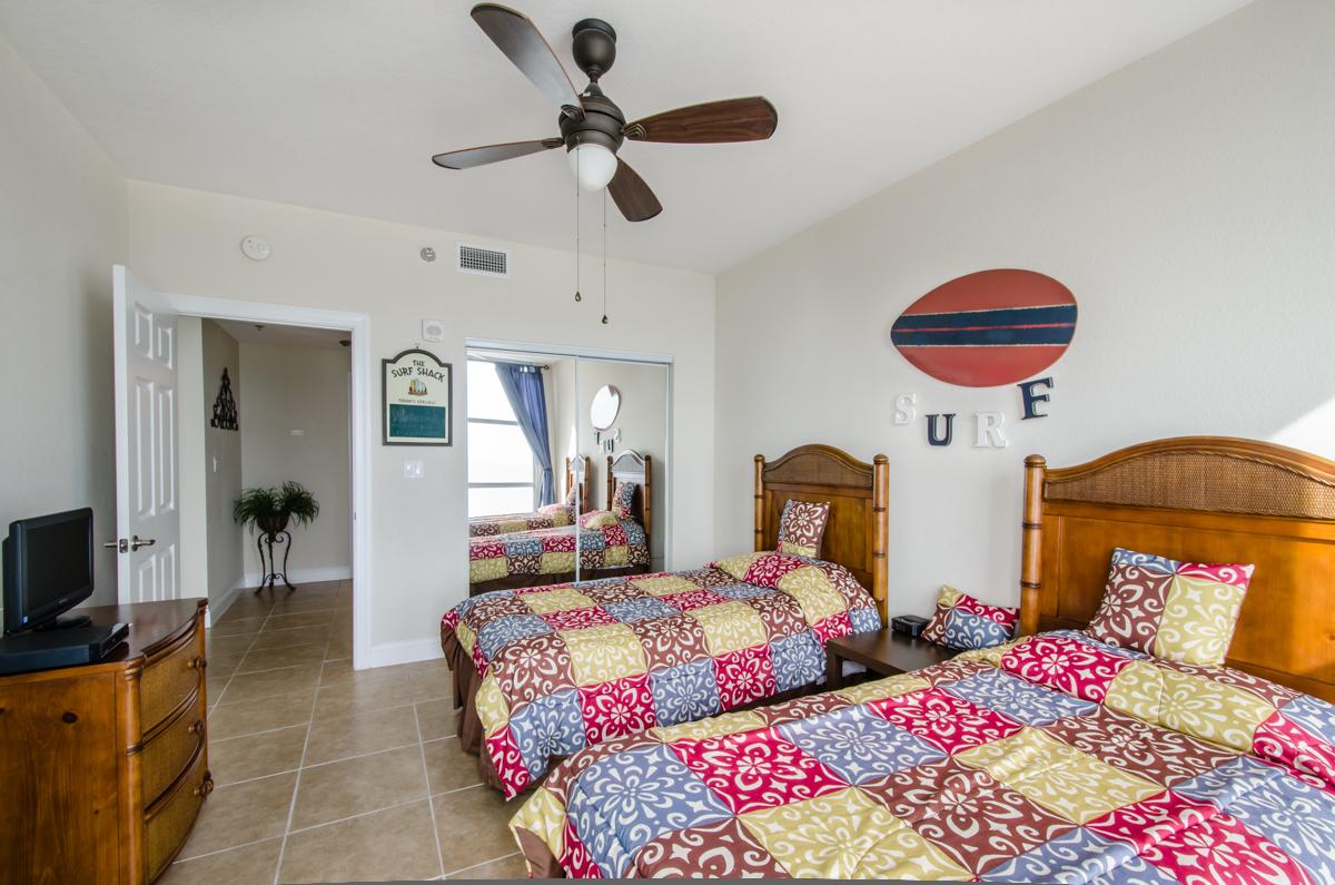 Emerald Dolphin Unit 1220 - thumb 10