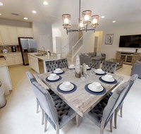 ACO Golden Palms 8 Bedroom Vacation Home with Pool 1861 - Accommodation Rooms