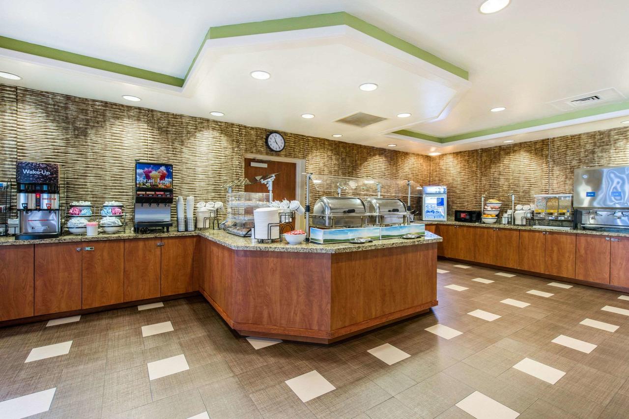 Comfort Inn & Suites Near Universal Orlando Resort - thumb 26