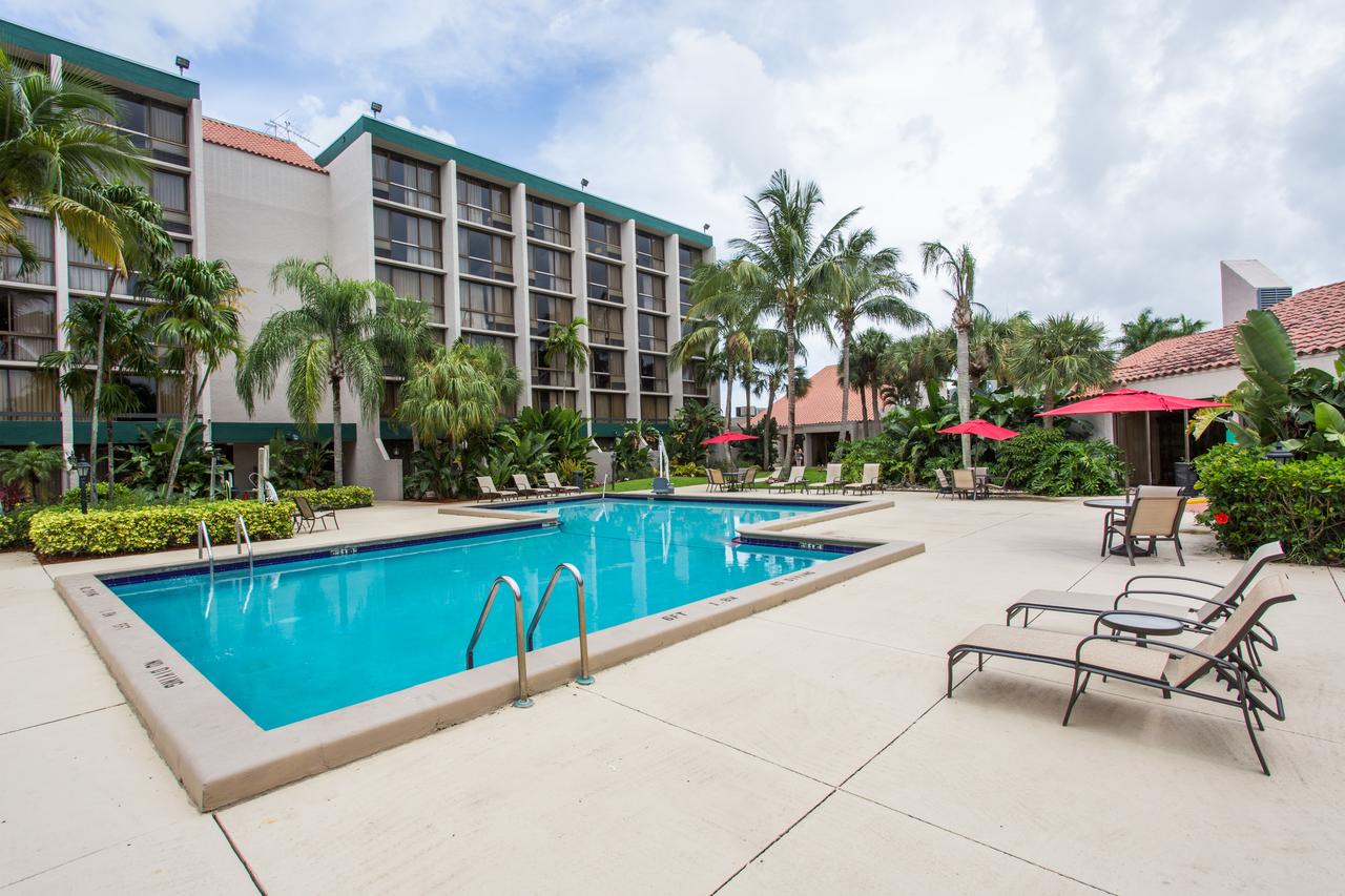 Ramada By Wyndham West Palm Beach Airport - thumb 8