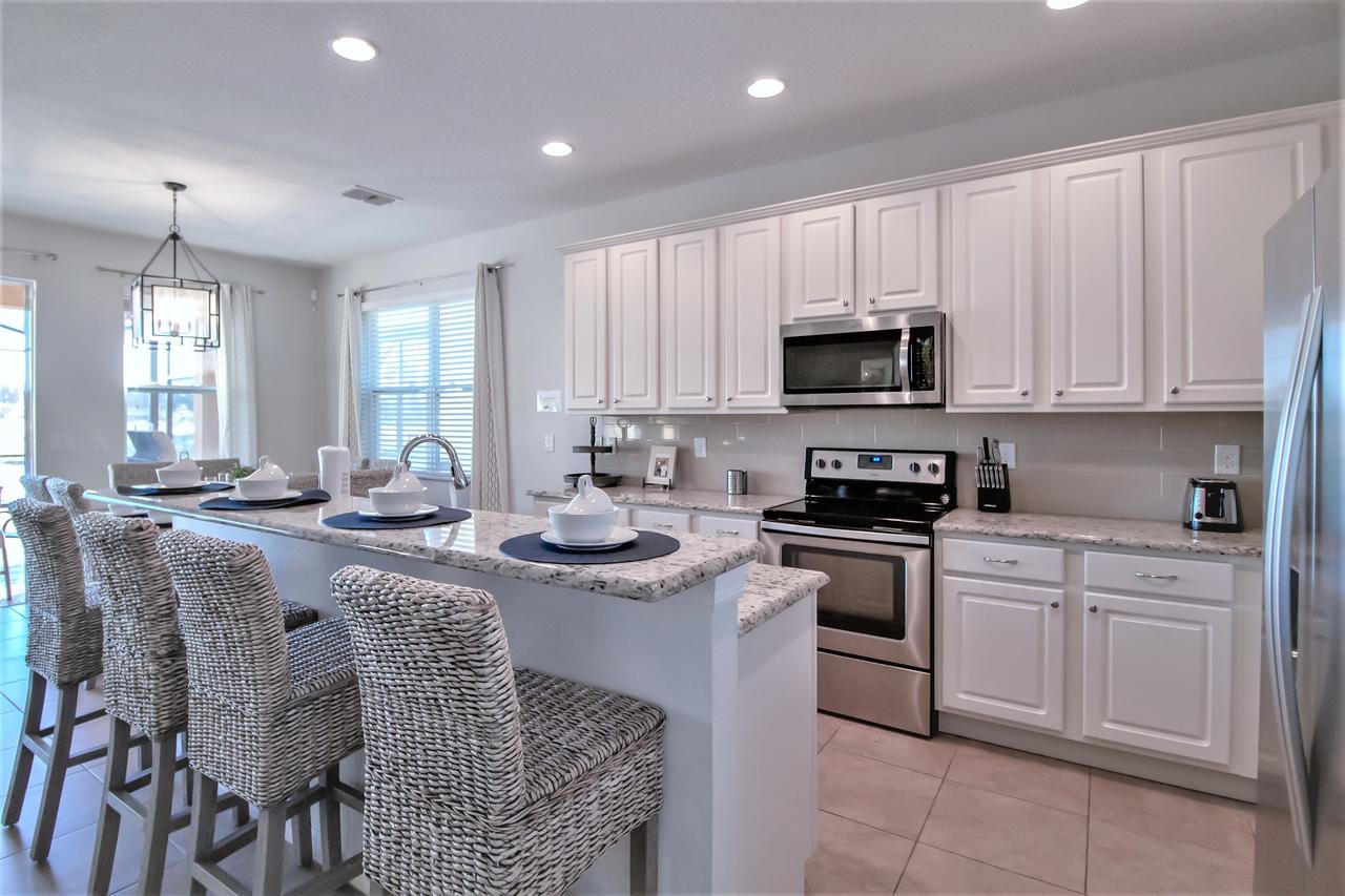 ACO Golden Palms Resort 8 Bedroom Vacation Home With Pool (1718) - thumb 7