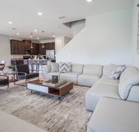 8 Bedroom Vacation Home with Pool 1826 - Accommodation Rooms