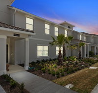 Four Bedroom w/ Pool Close to Disney 1567 - Accommodation Rooms